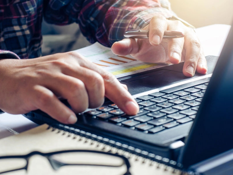 بهترین لپ‌تاپ‌ها برای برنامه‌نویسان