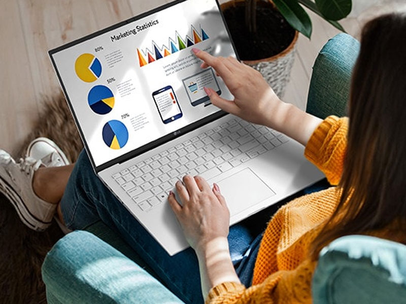 همه چیز درباره لپ‌تاپ: از مشخصات فنی تا کاربردها