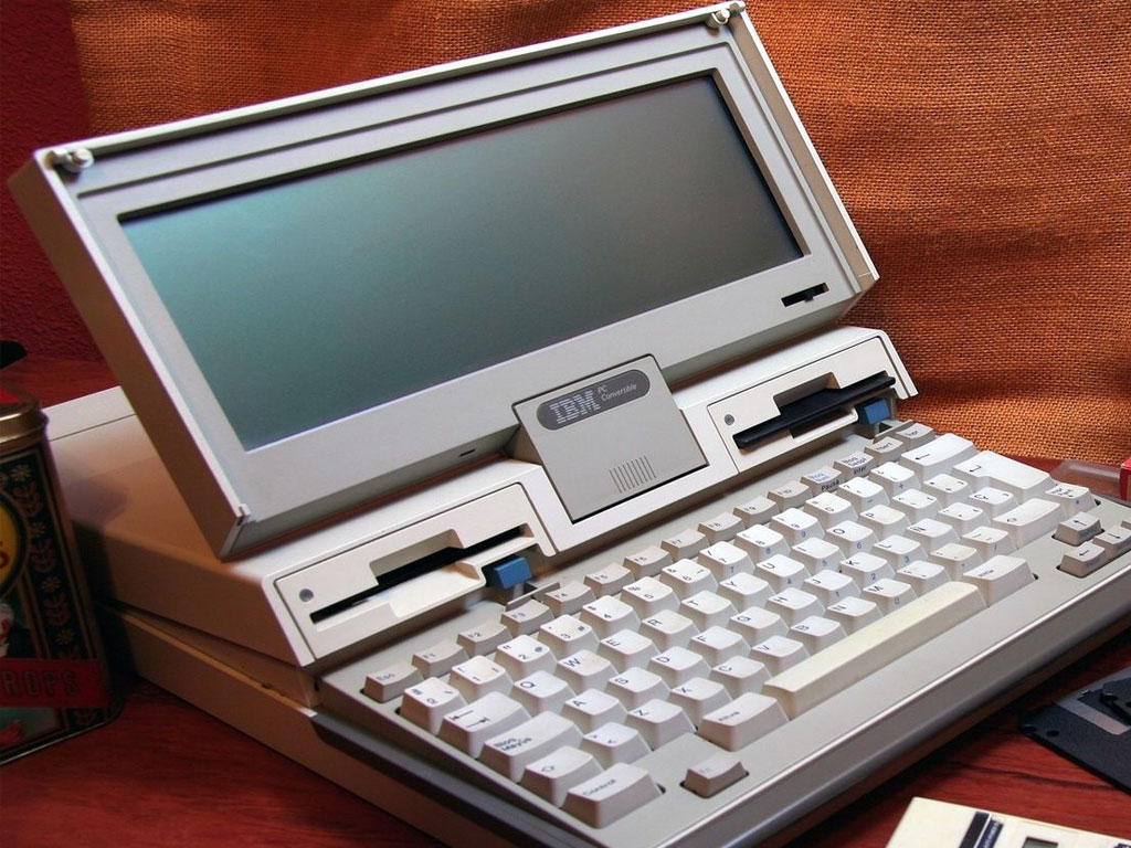 داستان جالب اختراع لپ‌تاپ: از ناسا تا رایانه‌های شخصی