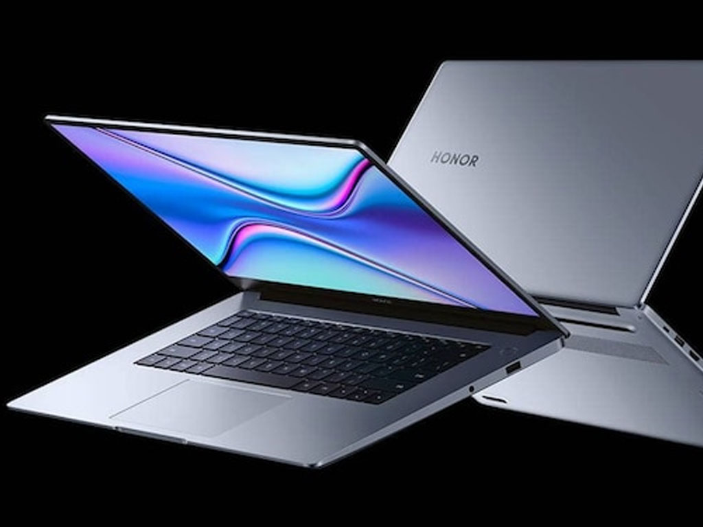 لپتاپهای سبک وزن: بهترین گزینهها برای مسافران لپتاپهای سبک وزن: بهترین گزینهها برای مسافران